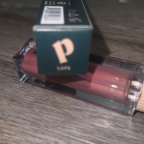 NIB “Lupe” Pley Beauty Lust + Found Lip Gloss Lacquer - Picture 3 of 3